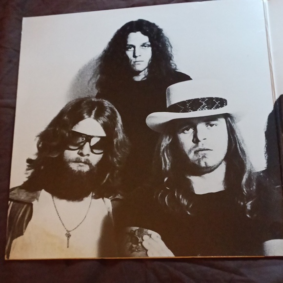 Lynyrd Skynyrd Street Survivors vintage original 1977 album & 2 inserts. - Picture 3 of 12